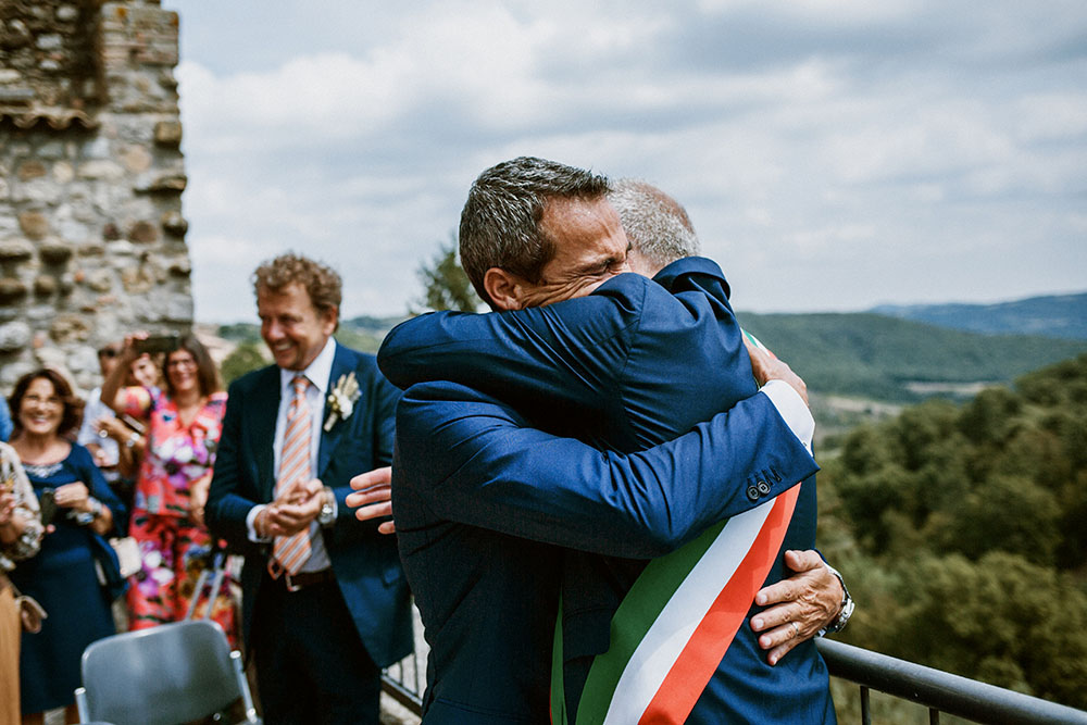 wedding in umbria Italy poppy theme