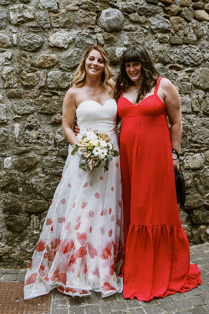 wedding in umbria Italy poppy theme