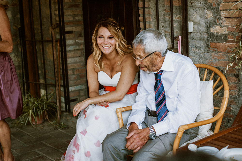 wedding in umbria Italy poppy theme