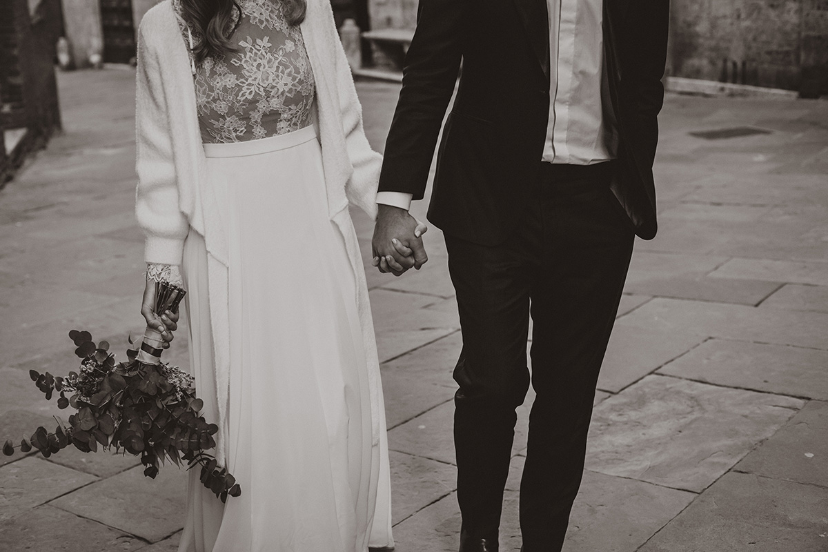 Elopement at Abbey of San Galgano Italy