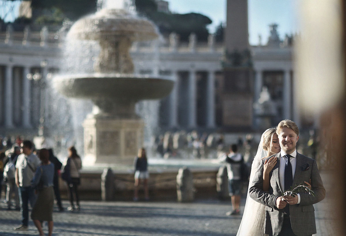 romantic wedding in Italy and reception at roof garden